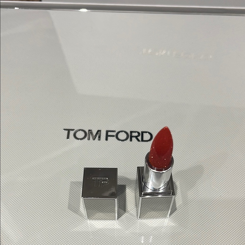 Tom Ford Lip Spark Lipstick Shade 05 Clash